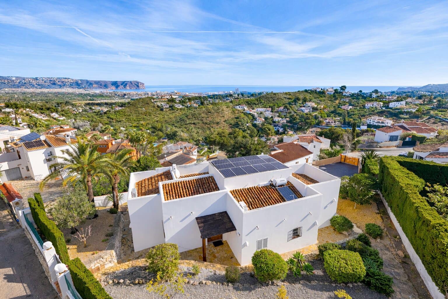 3 slaapkamer Villa te koop in Javea / Xabia met zwembad - € 1.095.000 (Ref: 9939662)