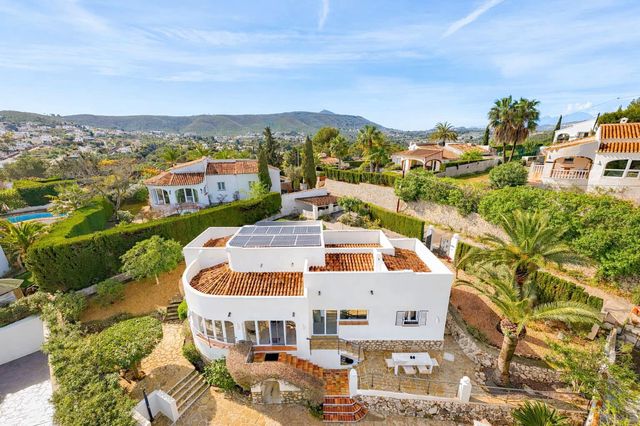 3 slaapkamer Villa te koop in Javea / Xàbia met zwembad - € 1.095.000 (Ref: 9939662)
