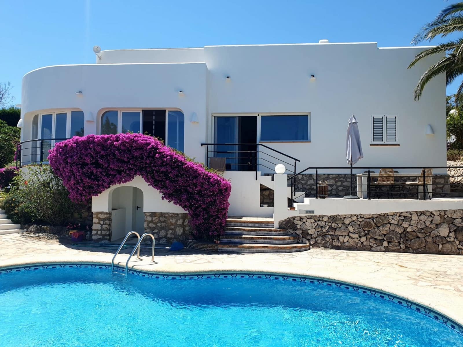 3 slaapkamer Villa te koop in Javea / Xabia met zwembad - € 1.095.000 (Ref: 9939662)
