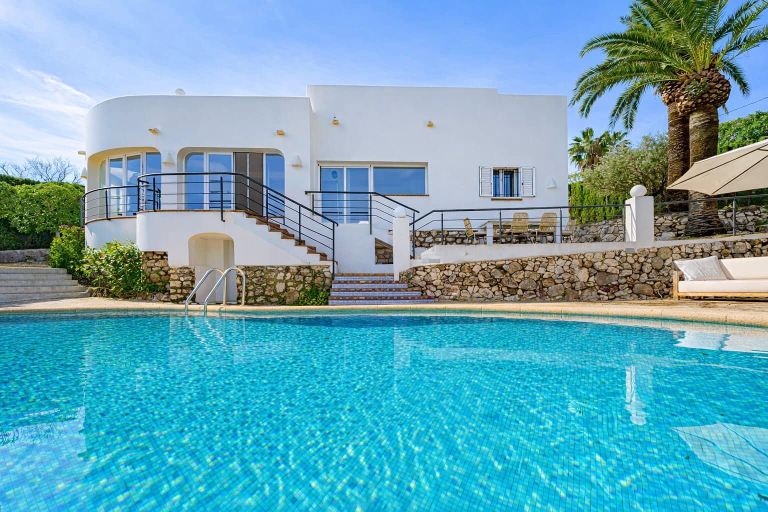 3 slaapkamer Villa te koop in Javea / Xabia met zwembad - € 1.095.000 (Ref: 9939662)