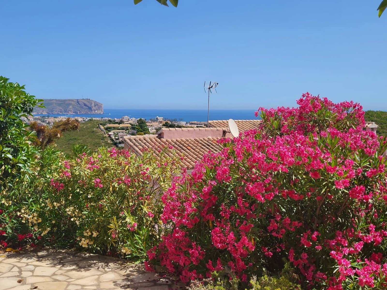 3 slaapkamer Villa te koop in Javea / Xabia met zwembad - € 1.095.000 (Ref: 9939662)