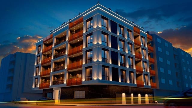 2 soveværelse Penthouse til salg i Parque de las Naciones, Torrevieja med swimmingpool - € 349.000 (Ref: 9947379)