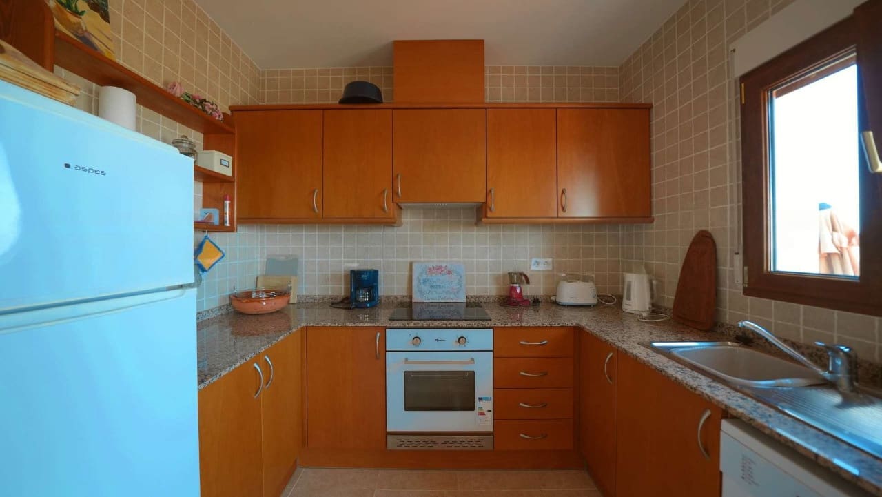 3 bedroom Townhouse for sale in Rafol de Almunia with pool - € 225,000 (Ref: 9947393)