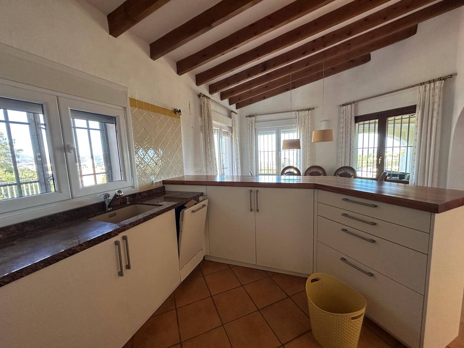 Chalet de 3 habitaciones en Monte Pego en venta con piscina - 495.000 € (Ref: 9993881)