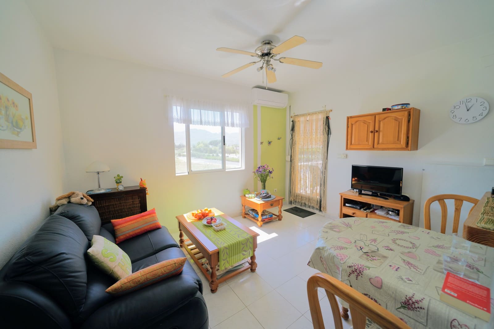 Apartamento de 2 habitaciones en Dénia en venta - 139.900 € (Ref: 1421498)