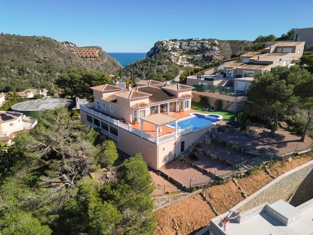 5 quarto Moradia para venda em Moraira, Teulada-Moraira com piscina - 1 450 000 € (Ref: 1421499)
