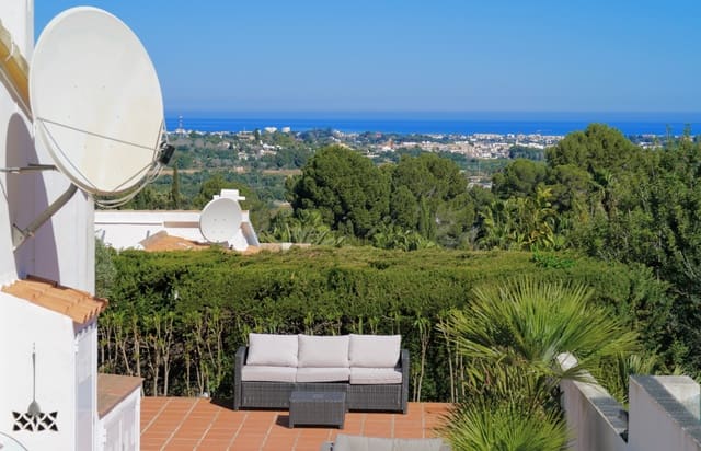 2 soveværelse Villa til salg i Dénia med swimmingpool - € 335.000 (Ref: 1421503)