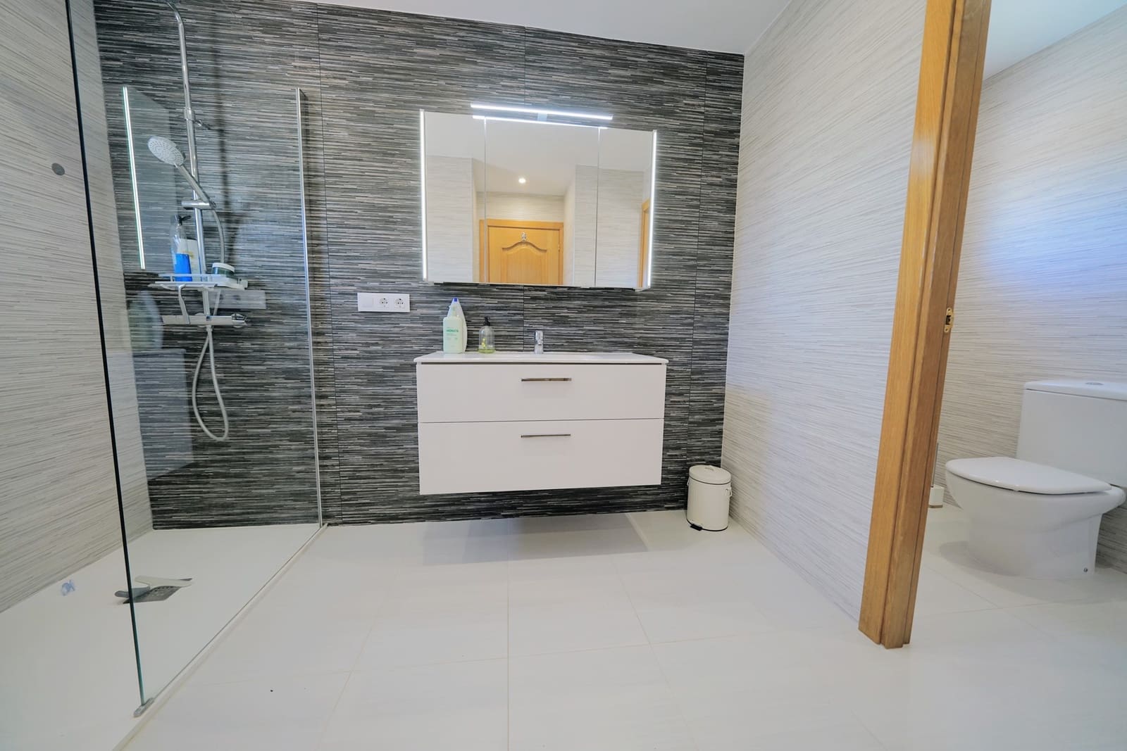 3 soveværelse Villa til salg i Denia med swimmingpool - € 425.000 (Ref: 1421563)