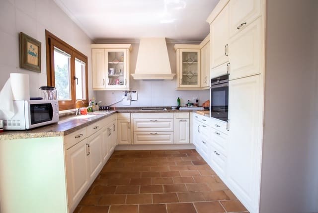 9 bedroom Villa for sale in Javea / Xàbia with pool - € 3,650,000 (Ref: 1424672)