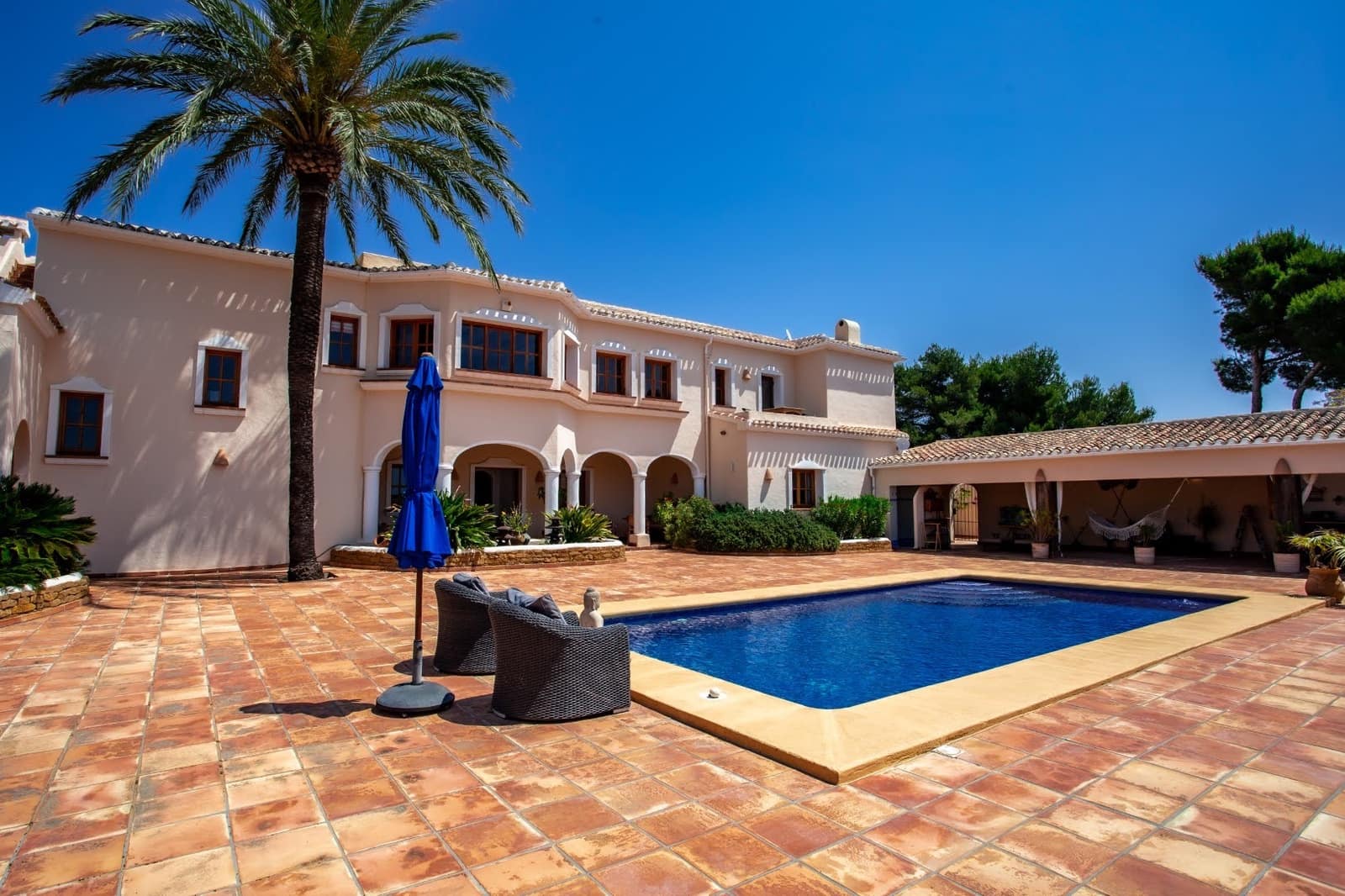 9 soverom Villa til salgs i Javea / Xabia med svømmebasseng - € 3 650 000 (Ref: 1424672)