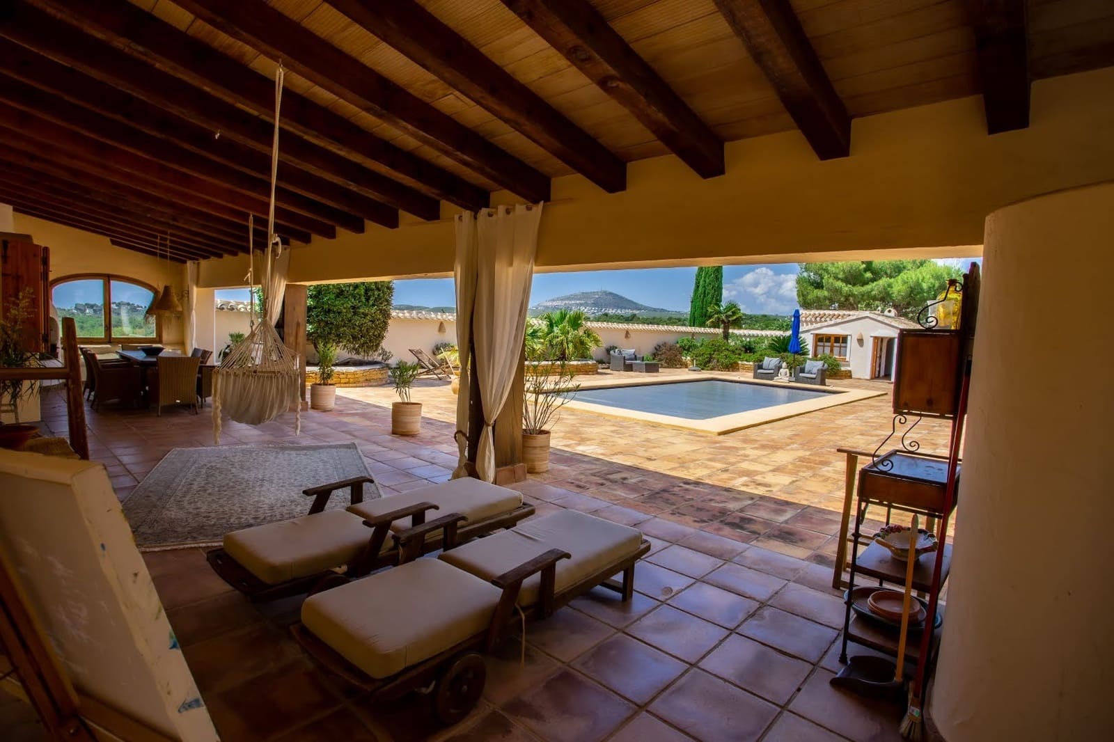 9 soverom Villa til salgs i Javea / Xabia med svømmebasseng - € 3 650 000 (Ref: 1424672)