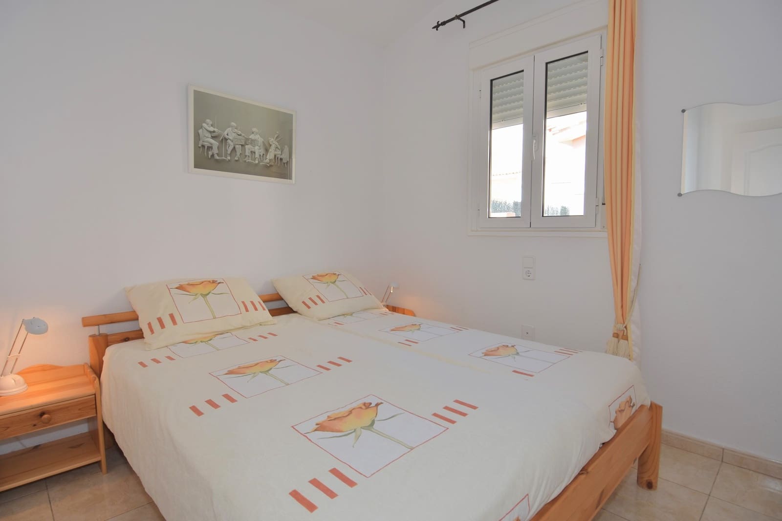 3 quarto Moradia para venda em Denia com piscina - 220 000 € (Ref: 1555534)