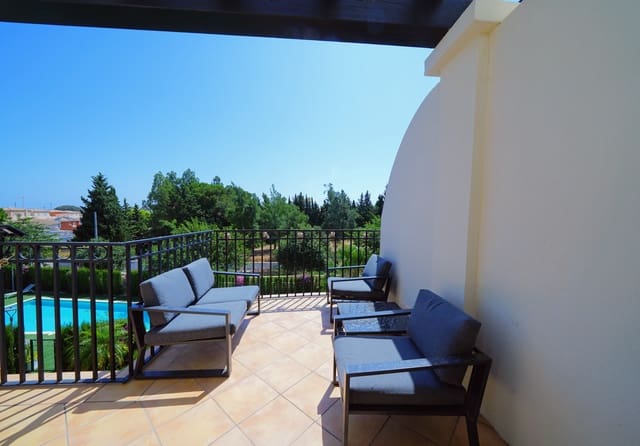 Ático de 2 habitaciones en Dénia en venta con piscina - 345.000 € (Ref: 1592394)