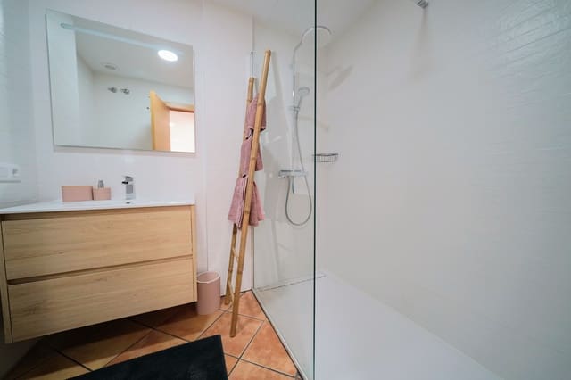 Ático de 2 habitaciones en Dénia en venta con piscina - 345.000 € (Ref: 1592394)