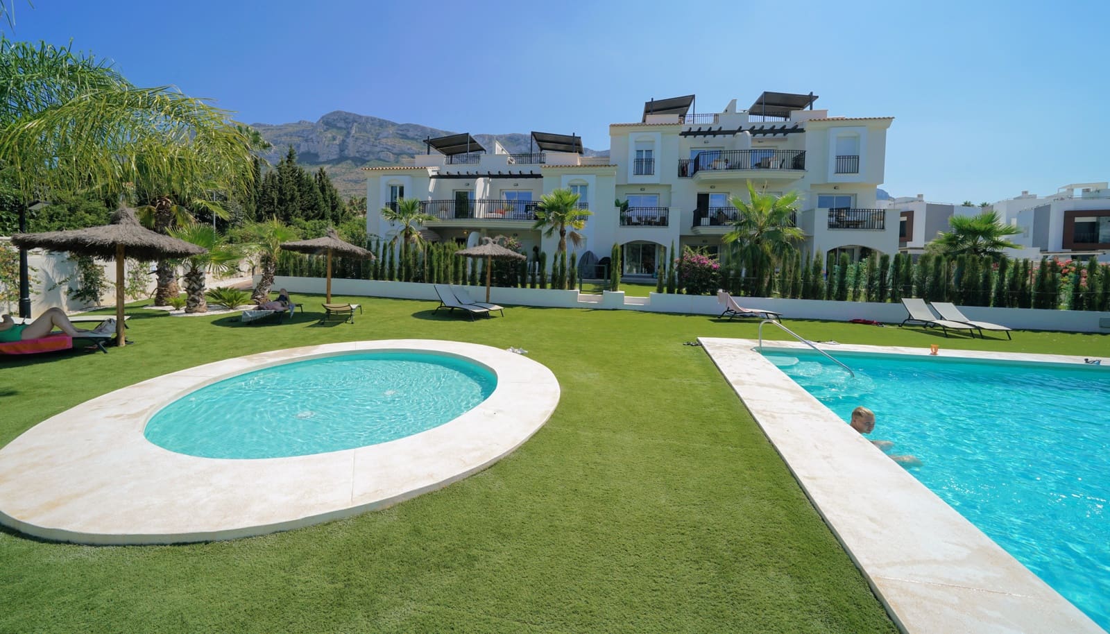 2 slaapkamer Appartement te koop in Denia met zwembad - € 381.150 (Ref: 1592394)