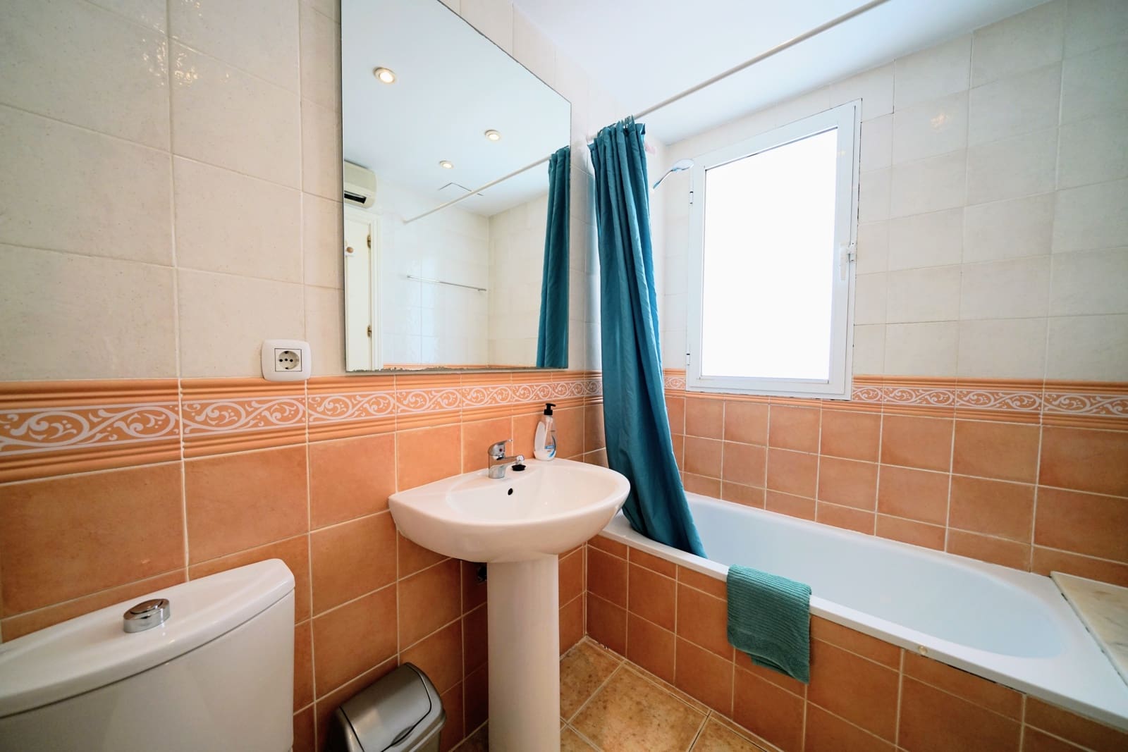 2 soveværelse Penthouse til salg i Denia med swimmingpool - € 274.000 (Ref: 1626068)