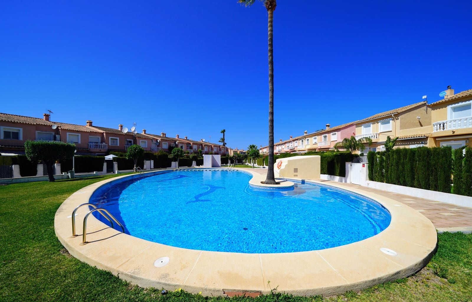 2 sypialnia Dom na sprzedaż w Denia z basenem - 249 900 € (Ref: 5820901)