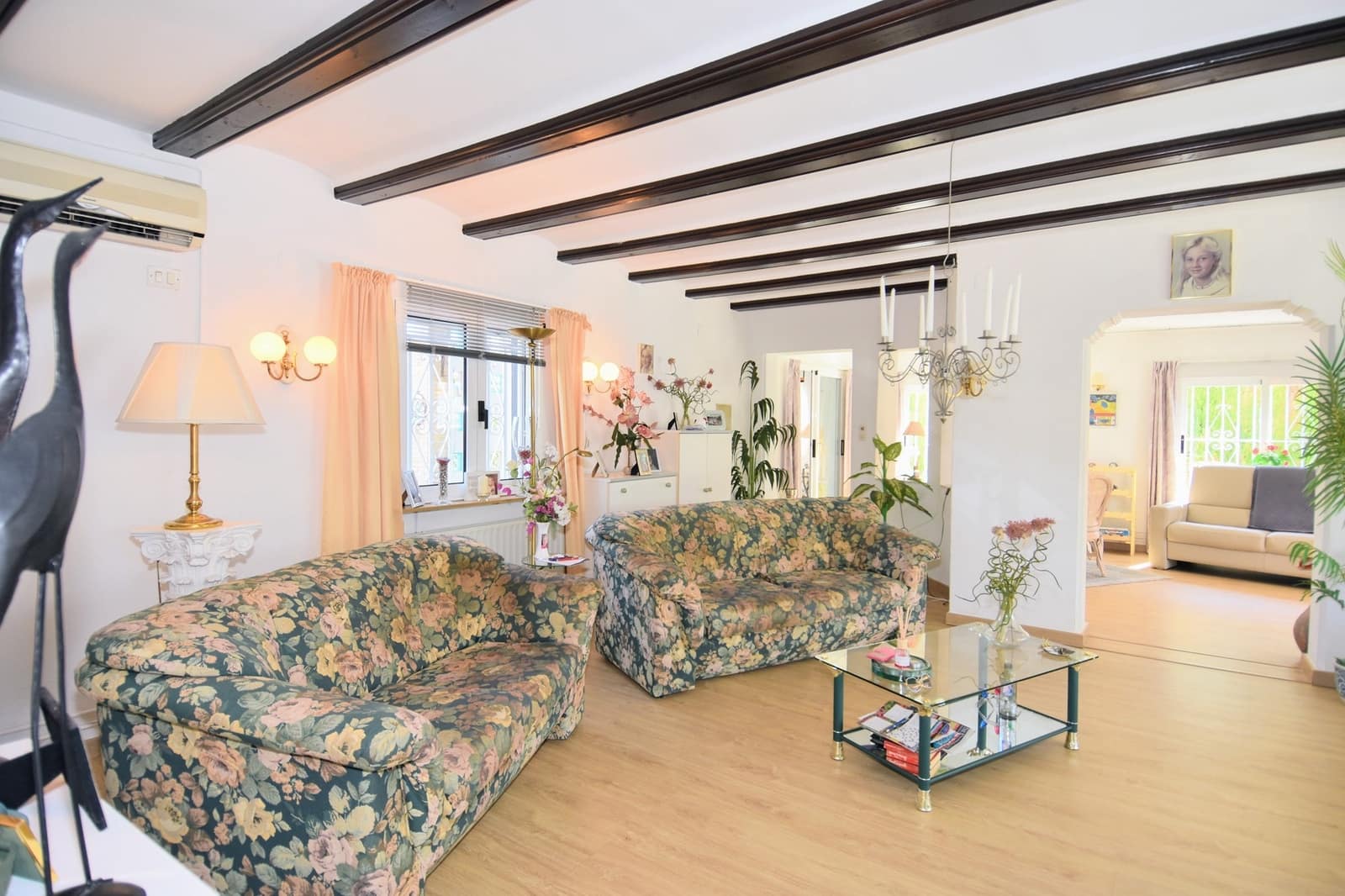 4 slaapkamer Villa te koop in Denia met zwembad - € 585.000 (Ref: 5820938)