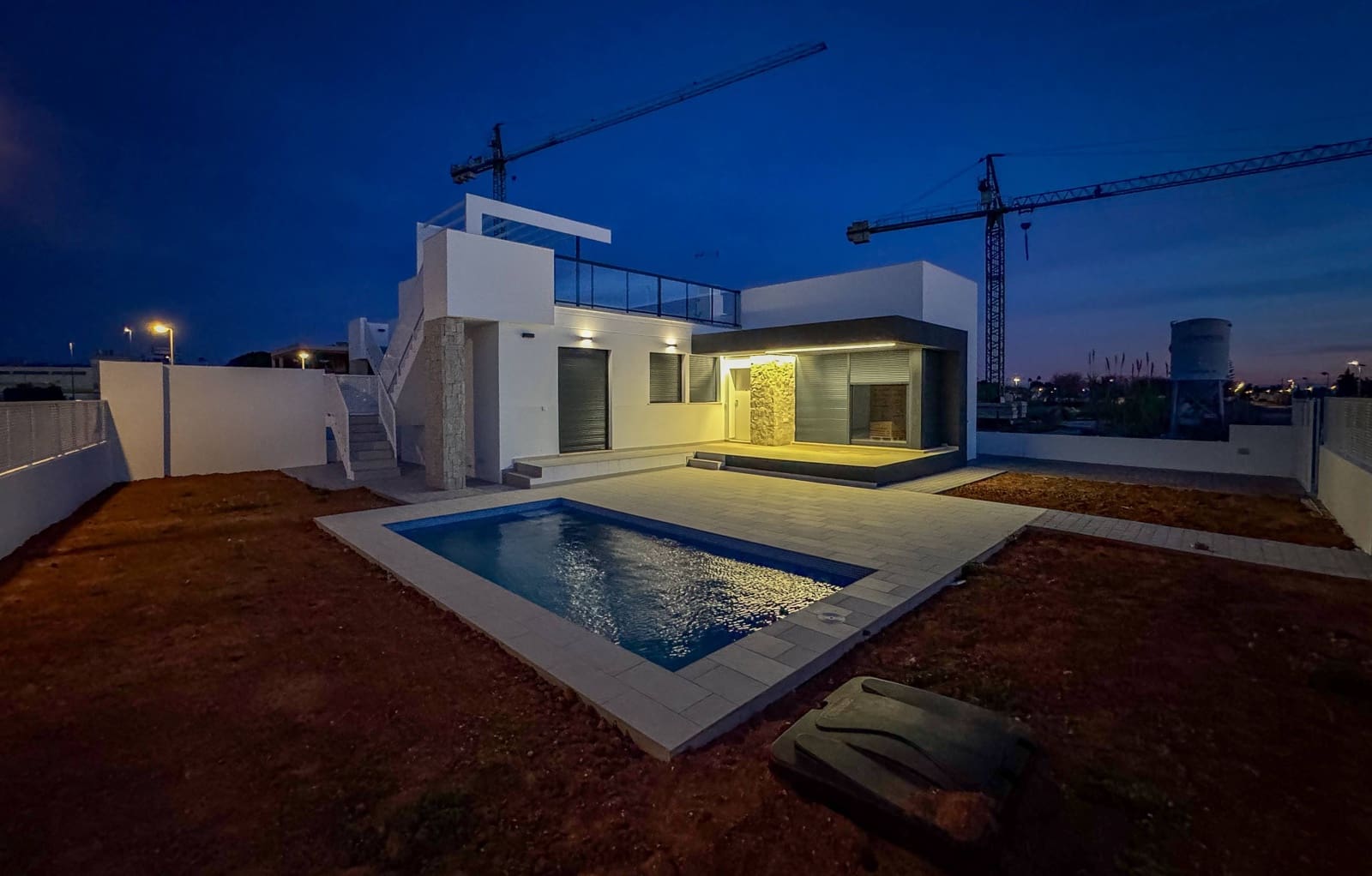 3 makuuhuone Huvila myytävänä paikassa Denia mukana uima-altaan - 415 000 € (Ref: 5820946)