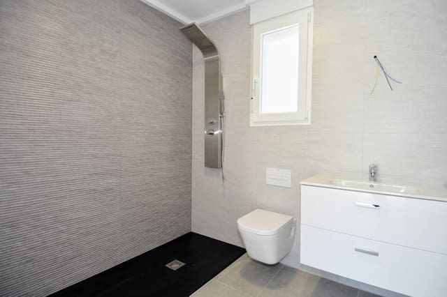 3 Zimmer Villa zu verkaufen in Dénia mit Pool - 485.000 € (Ref: 5820974)