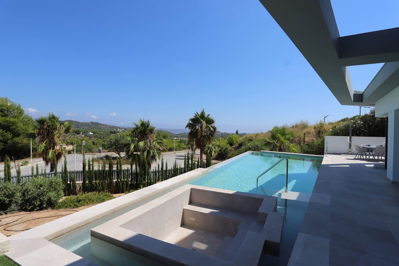 4 quarto Moradia para venda em Javea / Xabia com piscina - 995 000 € (Ref: 5820978)