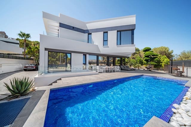 4 soveværelse Villa til salg i Benidorm med swimmingpool - € 2.500.000 (Ref: 5820978)