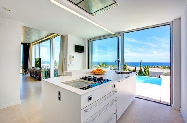 4 soverom Villa til salgs i Dénia med svømmebasseng - € 1 550 000 (Ref: 5821003)