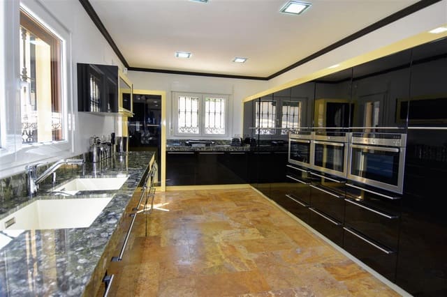 4 Zimmer Finca/Landgut zu verkaufen in Dénia mit Pool - 895.000 € (Ref: 5821019)