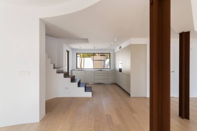 4 slaapkamer Villa te koop in Javea / Xàbia met zwembad - € 3.200.000 (Ref: 5821022)