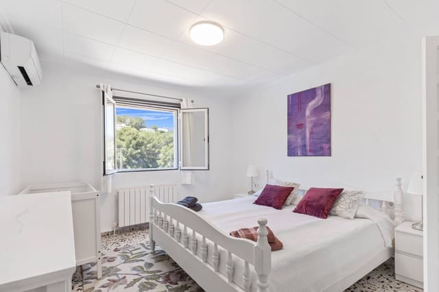 4 Zimmer Villa zu verkaufen in Javea / Xàbia mit Pool - 750.000 € (Ref: 5821025)