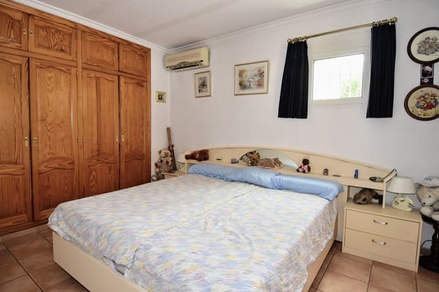 5 bedroom Finca/Country House for sale in Dénia with pool - € 765,000 (Ref: 5821034)