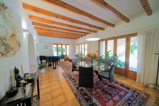 5 soveværelse Finca/Landehus til salg i Dénia med swimmingpool - € 695.000 (Ref: 5821043)