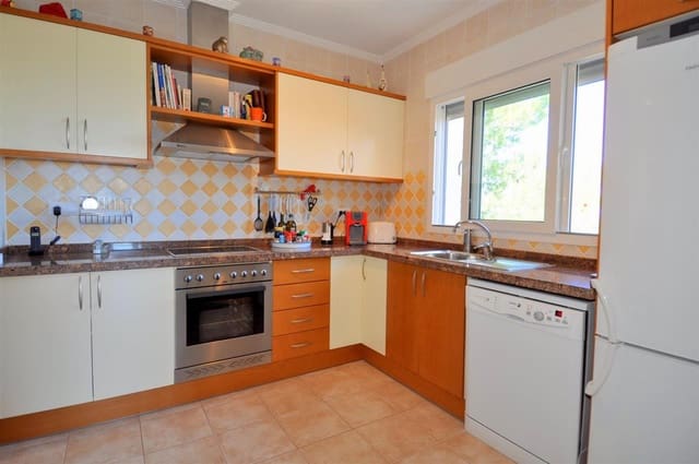 3 bedroom Villa for sale in Dénia with pool - € 590,000 (Ref: 5821054)