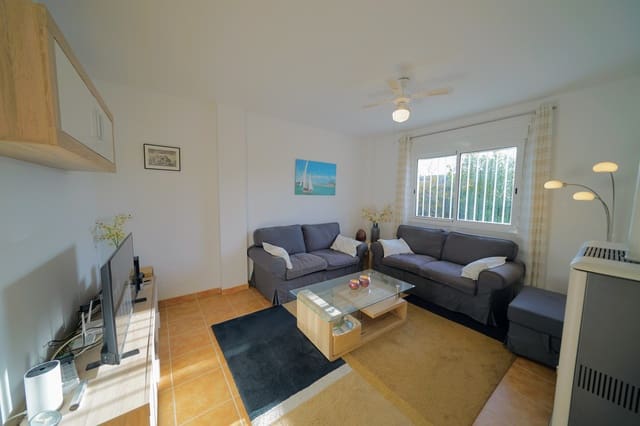 3 bedroom Villa for sale in Dénia with pool - € 220,000 (Ref: 5821062)