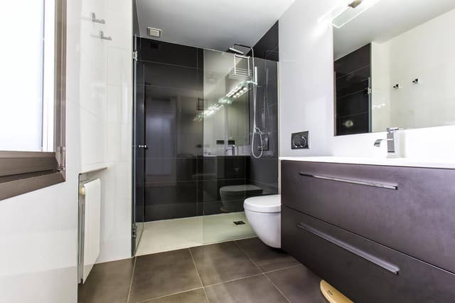 3 slaapkamer Villa te koop in Dénia met zwembad - € 850.000 (Ref: 5821063)