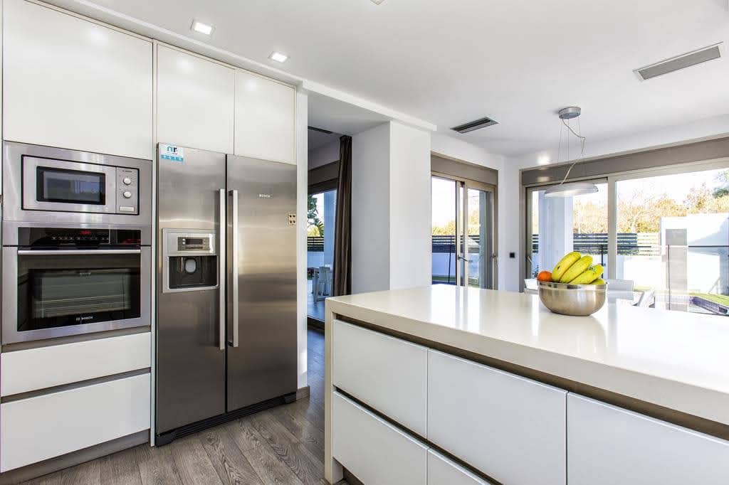 3 soveværelse Villa til salg i Denia med swimmingpool - € 850.000 (Ref: 5821063)