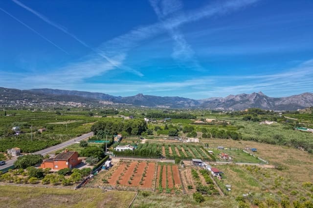 Area Edificabile in vendita in Orba - 133.000 € (Rif: 5821298)