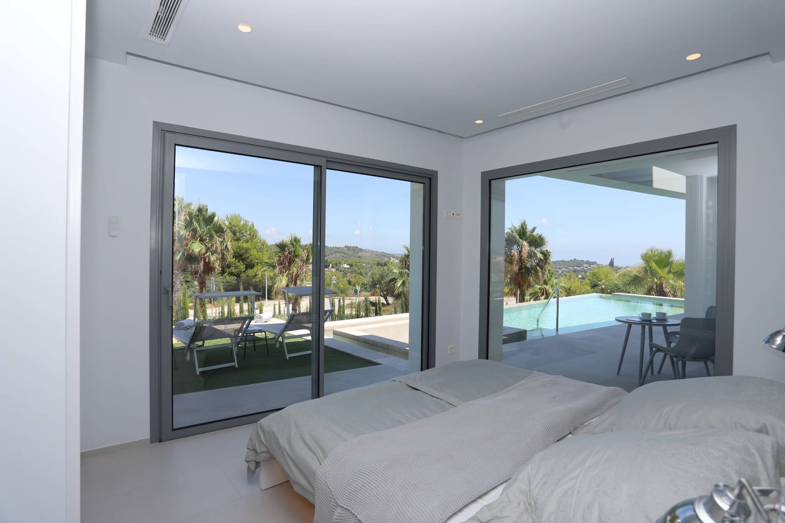 4 bedroom Villa for sale in Javea / Xabia with pool - € 1,100,000 (Ref: 5823229)