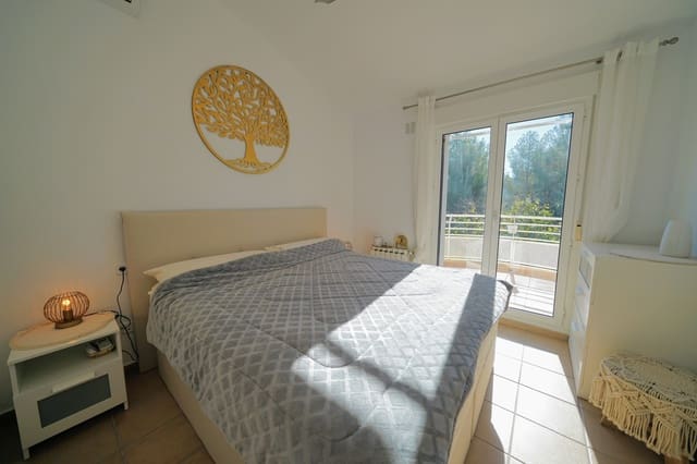 3 Zimmer Villa zu verkaufen in Dénia mit Pool - 229.000 € (Ref: 7188115)