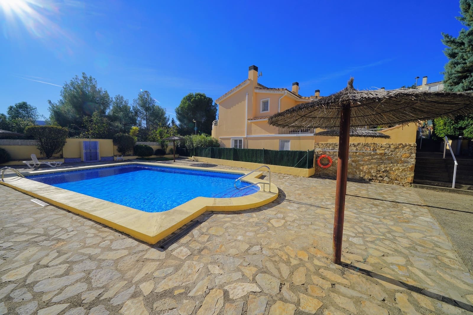 3 Zimmer Villa zu verkaufen in Denia mit Pool - 229.000 € (Ref: 7188115)