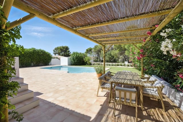 4 soverom Villa til salgs i Javea / Xàbia med svømmebasseng - € 795 000 (Ref: 8361755)