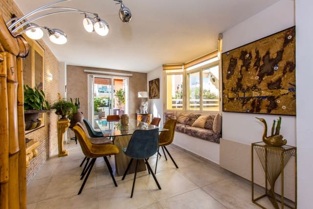 4 Zimmer Penthouse zu verkaufen in Dénia mit Pool - 875.000 € (Ref: 8942146)