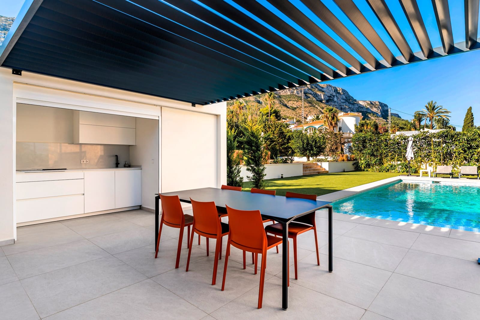 3 sypialnia Willa na sprzedaż w Denia z basenem - 1 295 000 € (Ref: 9506355)