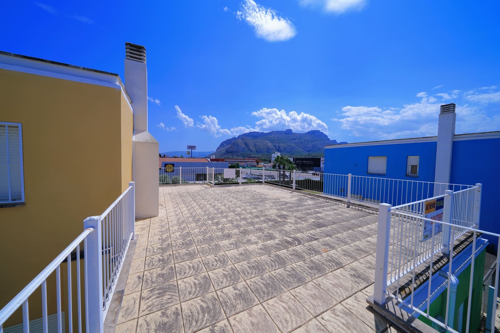 3 slaapkamer Penthouse te koop in Denia met zwembad - € 349.000 (Ref: 9631515)