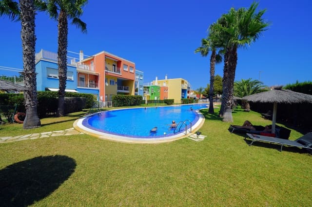 3 sypialnia Penthouse na sprzedaż w Dénia z basenem - 349 000 € (Ref: 9631515)