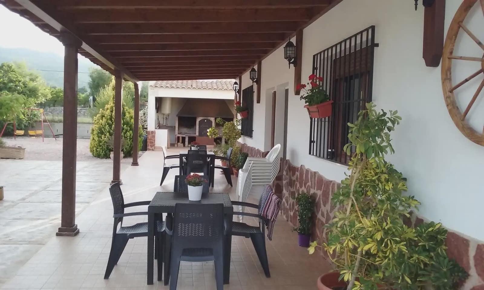 8 bedroom Finca/Country House for sale in Moratalla with pool - € 350,000 (Ref: 9922749)
