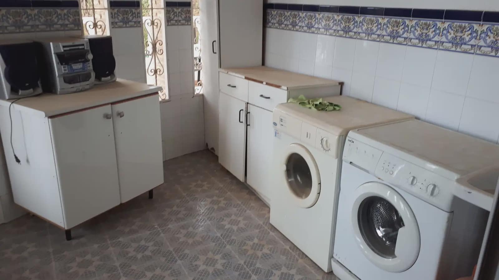 4 sypialnia Willa na sprzedaż w La Alcayna z basenem garażem - 750 000 € (Ref: 9922750)