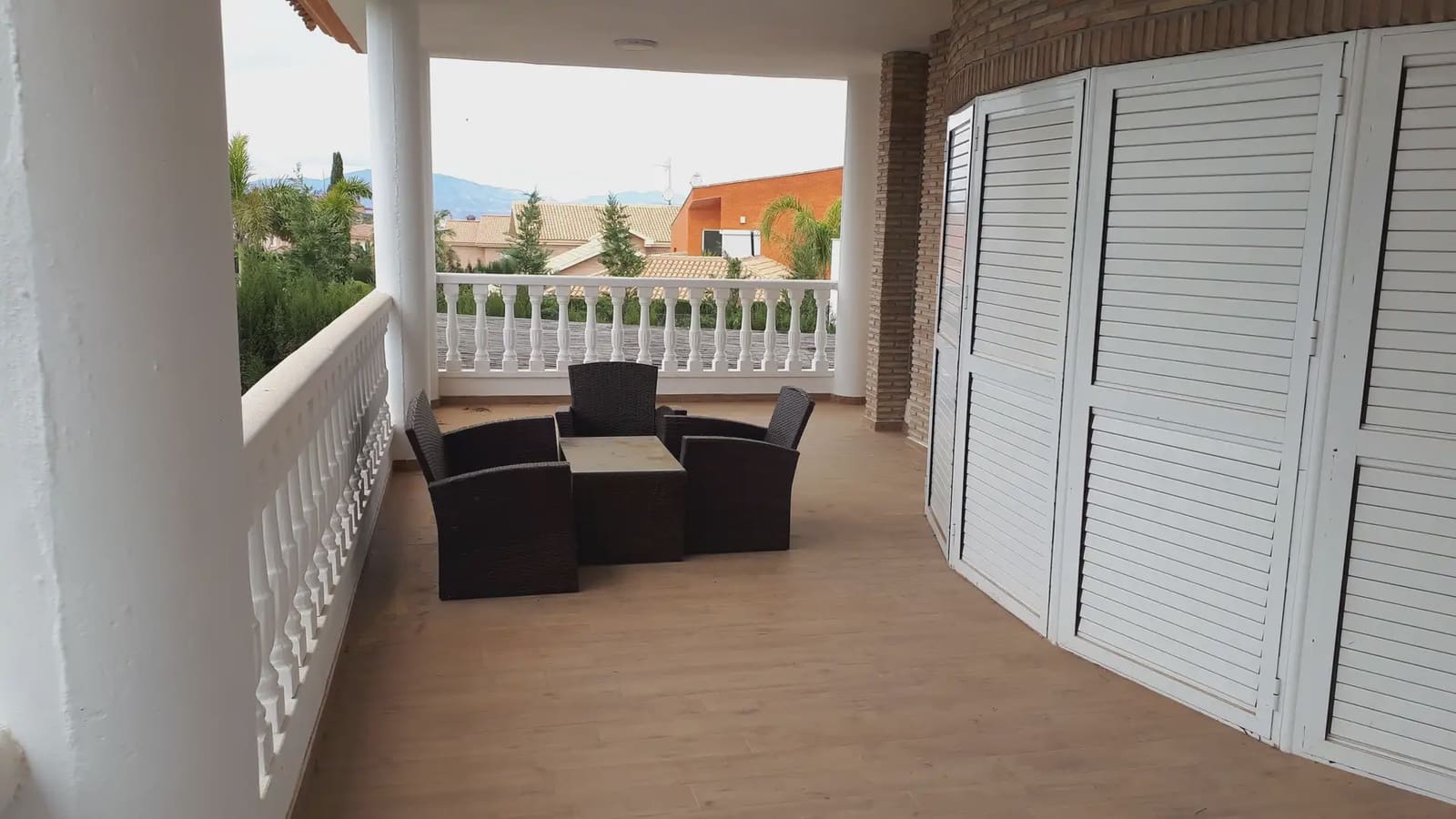 4 sypialnia Willa na sprzedaż w La Alcayna z basenem garażem - 750 000 € (Ref: 9922750)