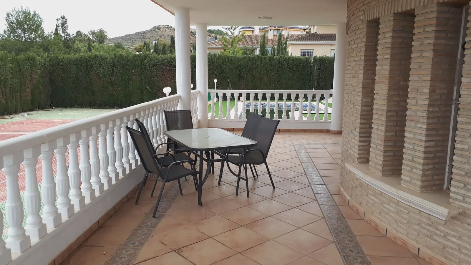 4 sypialnia Willa na sprzedaż w La Alcayna z basenem garażem - 750 000 € (Ref: 9922750)