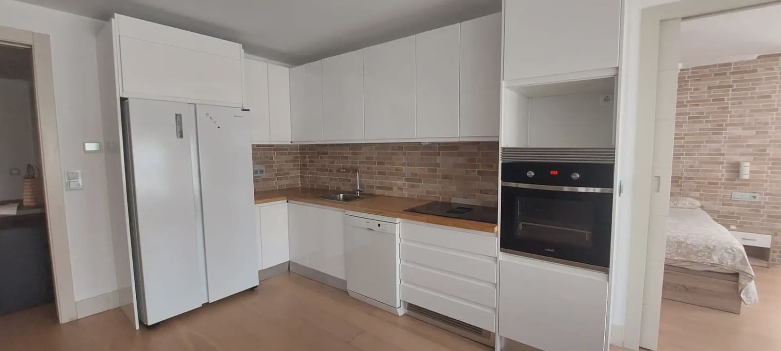 2 slaapkamer Appartement te huur in Murcia stad - € 1.300 (Ref: 9922766)